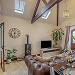 1 Bed In Oc-94728 * Thirsk